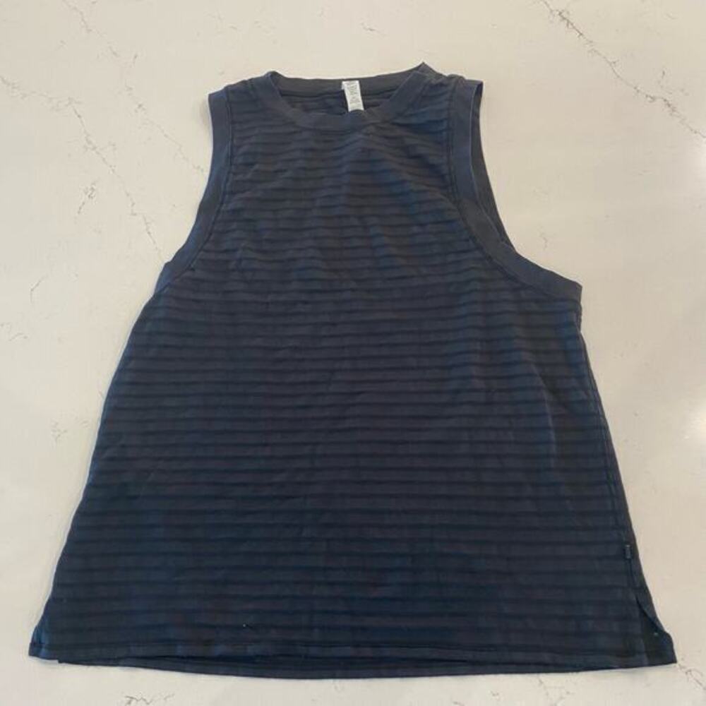 Lululemon‎ Black Tank Top Workout Shirt Size 6